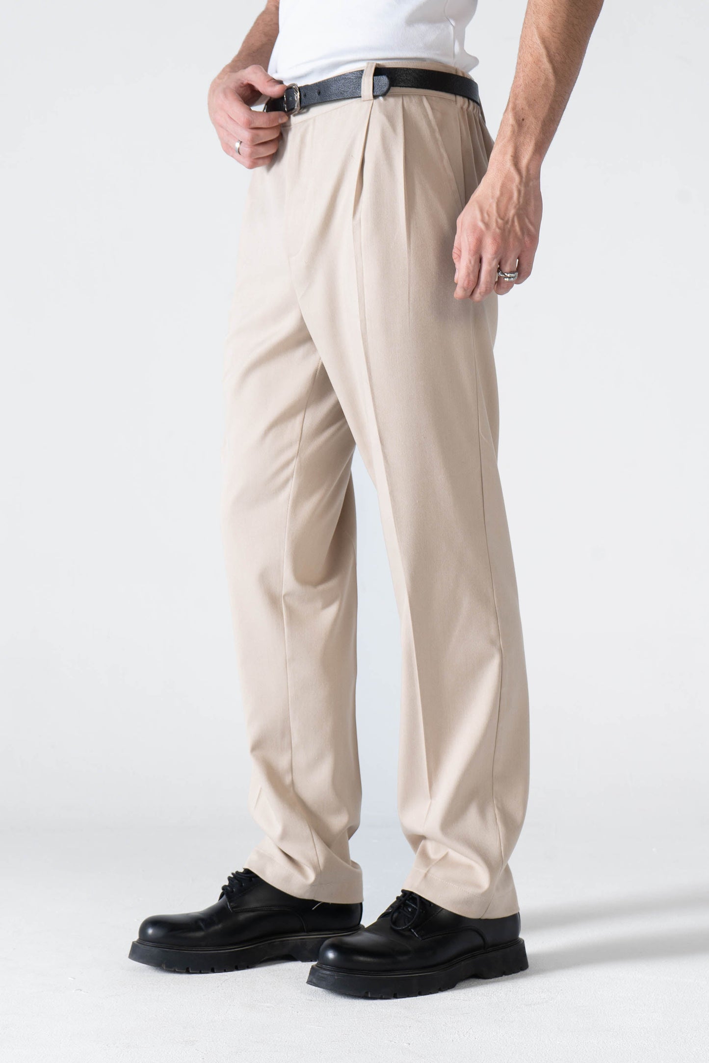 Beige Pleated Trousers - oddegypt