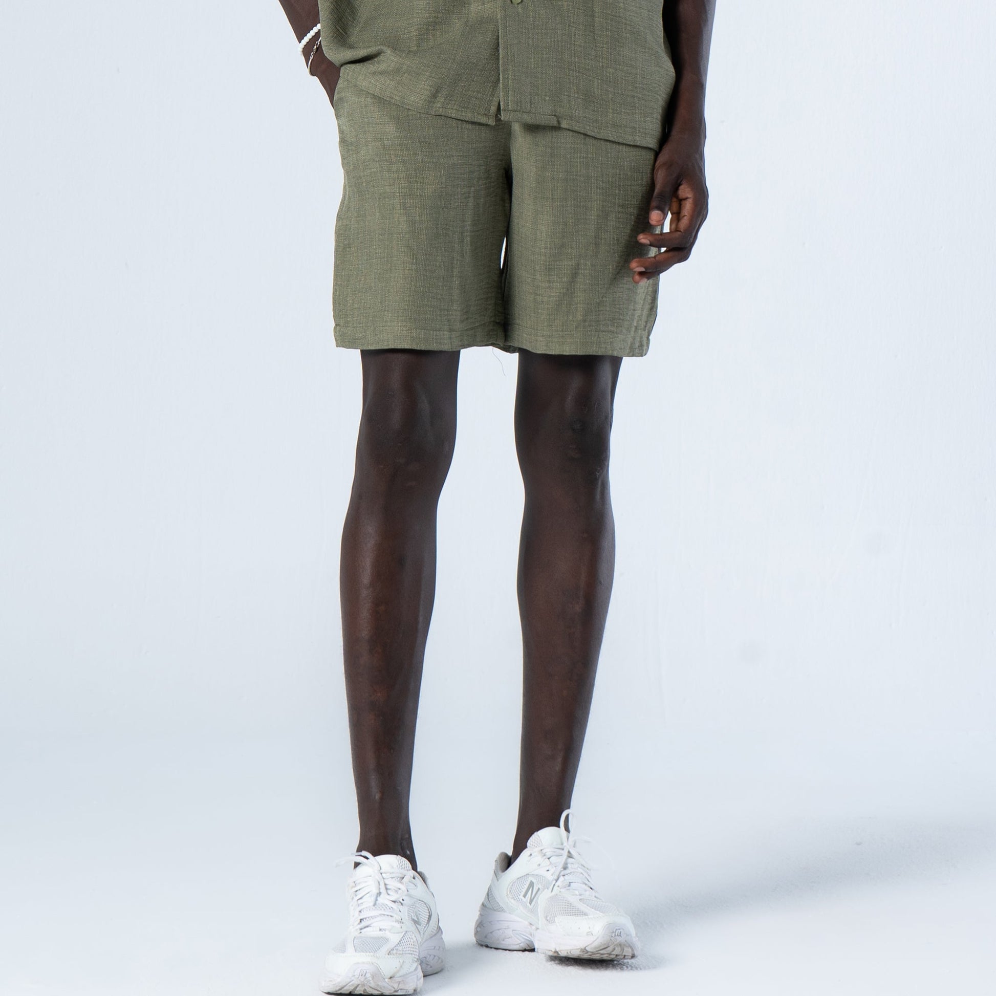 Olive Branch linen shorts - oddegypt