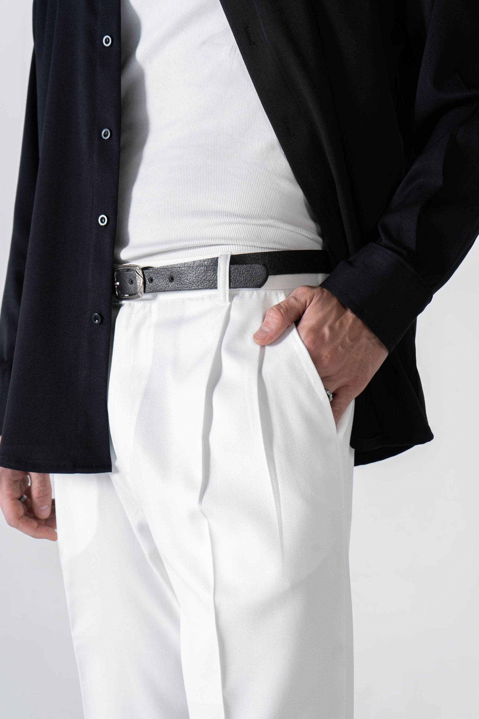 White Pleated Trousers - oddegypt