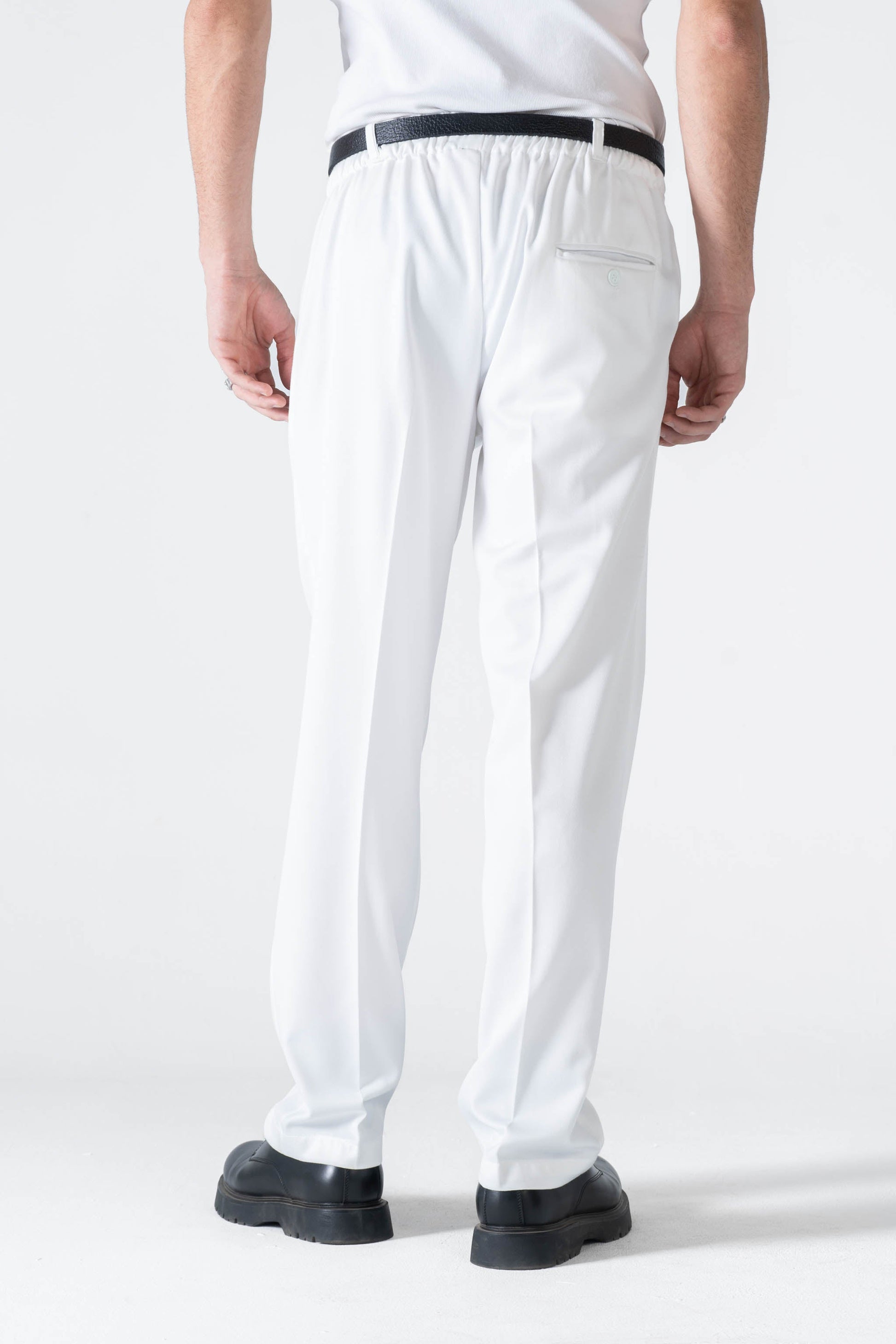 White Pleated Trousers - oddegypt